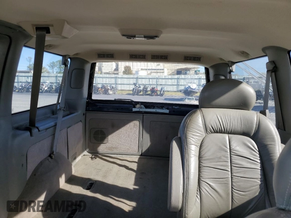 2002 Chevrolet Astro with VIN 1GNDM19X42B146444, listed as a Copart auction lot 81705144 with 178,695 mi miles and Clean Title. Bid and sale history available at carsss.com. Image 10.
