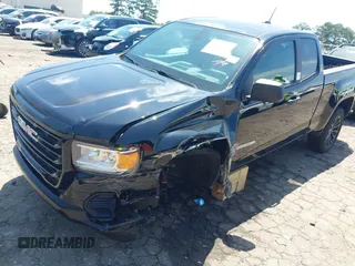 2022 GMC Canyon 2WD Elevation Standard z VIN 1GTH5BEN1N1140855, wystawiony jako IAAI lot #42267640 z przebiegiem 45 458 mil mil oraz . Historia ofert i sprzedaży dostępna na DreamBid. Obrazek 17.