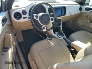 2018 Volkswagen Beetle S with VIN 3VW5DAAT1JM510524, listed as a Copart auction lot 49576915 with 48,750 mi miles and Salvage title. Bid and sale history available at DreamBid. Image 8.