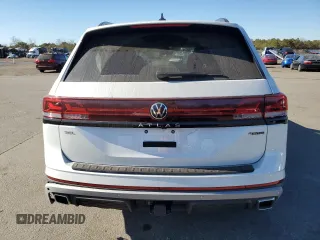 2024 Volkswagen Atlas Peak Edition SEL with VIN 1V2GR2CA5RC555587, listed as a Copart auction lot 79691804 with 5,318 mi miles and Salvage title. Bid and sale history available at DreamBid. Image 6.