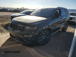 2018 Jeep Grand Cherokee Overland z VIN 1C4RJFCM0JC374114, wystawiony jako Copart lot #42227195 z przebiegiem 44 268 mil mil oraz Szkoda całkowita • Salvage title. Historia ofert i sprzedaży dostępna na DreamBid. Obrazek 1.