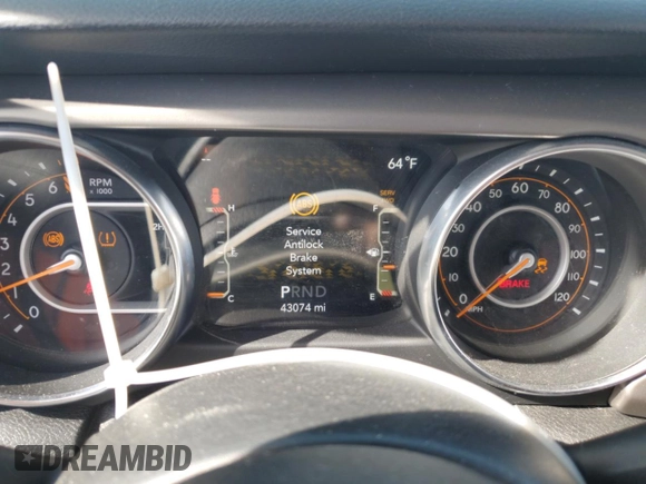 2020 Jeep Wrangler Unlimited Willys with VIN 1C4HJXDGXLW111995, listed as a Copart auction lot 77021624 with 43,074 mi miles and Salvage title. Bid and sale history available at DreamBid. Image 9.