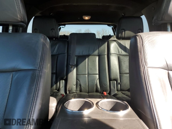 2010 Lincoln Navigator z VIN 5LMJJ2J57AEJ06191, wystawiony jako Copart lot #49532805 z przebiegiem 198 206 mil mil oraz Czysty tytuł • Clean title. Historia ofert i sprzedaży dostępna na DreamBid. Obrazek 10.