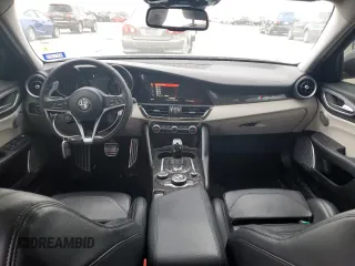 2018 Alfa Romeo Giulia Ti Sport with VIN ZARFAEENXJ7565945, listed as a Copart auction lot 39876673 with 96,810 mi miles. Bid and sale history available at carsss.com. Image 8.