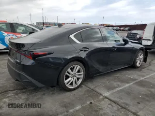 2021 Lexus IS 300 with VIN JTHCA1D28M5117103, listed as a Copart auction lot 53957595 with 39,680 mi miles and Salvage title. Bid and sale history available at DreamBid. Image 3.