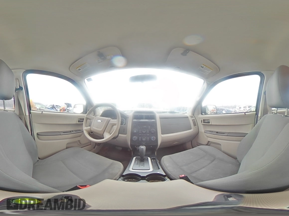 2010 Ford Escape XLS с VIN 1FMCU0C77AKD47899, выставлен на аукционе Copart как лот 45043535 с пробегом Не указан миль и Списание • Salvage title. История ставок и продаж доступна на DreamBid. Изображение 13.