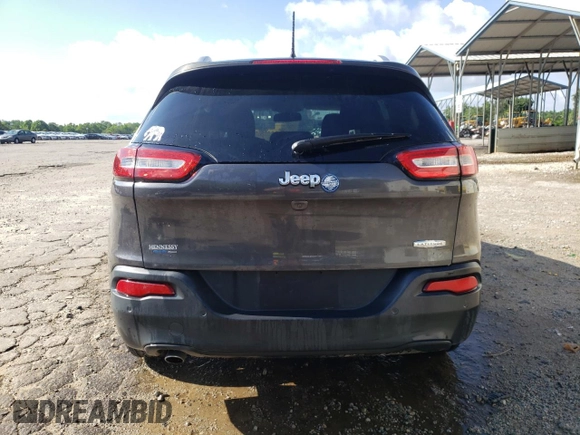 2017 Jeep Cherokee Latitude с VIN 1C4PJLCB2HW585800, выставлен на аукционе Copart как лот 57821955 с пробегом 97 109 миль миль и Списание • Salvage title. История ставок и продаж доступна на DreamBid. Изображение 6.