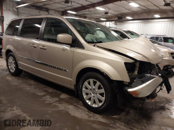 2014 Chrysler Town & Country Touring with VIN 2C4RC1BG3ER295722, listed as a IAAI auction lot 41705820 with 142,587 mi miles and . Bid and sale history available at DreamBid. Image 1.