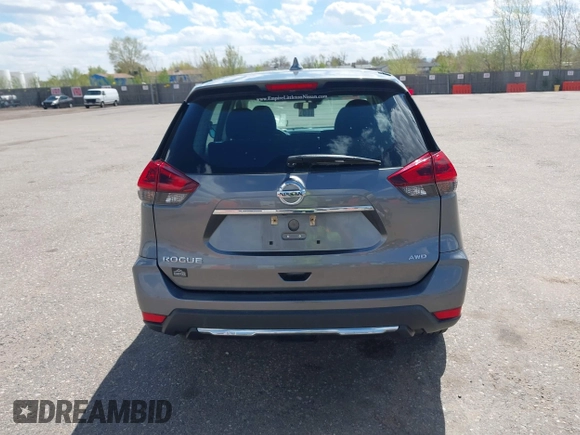 2019 Nissan Rogue SL with VIN 5N1AT2MV5KC830564, listed as a IAAI auction lot 42024737 with 121,523 mi miles and . Bid and sale history available at carsss.com. Image 16.
