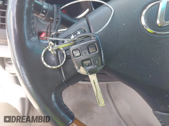 2007 Lexus RX 350 z VIN 2T2GK31UX7C011403, wystawiony jako IAAI lot #42432503 z przebiegiem 167 371 mil mil oraz . Historia ofert i sprzedaży dostępna na DreamBid. Obrazek 11.