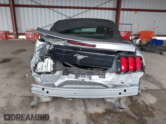 2021 Ford Mustang EcoBoost with VIN 1FATP8UH5M5122584, listed as a IAAI auction lot 40392031 with 71,732 mi miles. Bid and sale history available at carsss.com. Image 17.