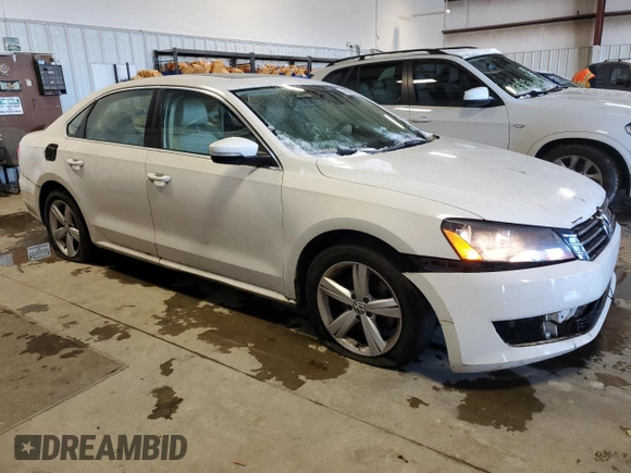 2012 Volkswagen Passat SE с VIN 1VWBP7A30CC079336, выставлен на аукционе Copart как лот 43858165 с пробегом 166 897 миль миль и Чистый • Clean title. История ставок и продаж доступна на DreamBid. Изображение 4.