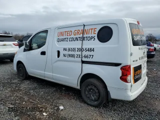 2015 Nissan NV200 SV with VIN 3N6CM0KN0FK732086, listed as a Copart auction lot 49525165 with 170,936 mi miles and Salvage Title. Bid and sale history available at carsss.com. Image 2.
