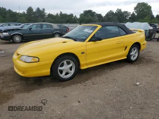 1994 Ford Mustang with VIN 1FALP45T6RF190213, listed as a Copart auction lot 61139925 with 177,719 mi miles and Salvage title. Bid and sale history available at DreamBid. Image 1.