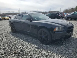 2011 Dodge Charger RT Plus with VIN 2B3CM5CT5BH611095, listed as a Copart auction lot 49304165 with 123,066 mi miles and Clean Title. Bid and sale history available at carsss.com. Image 4.