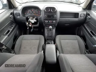 2012 Jeep Patriot Sport with VIN 1C4NJPBA5CD512545, listed as a Copart auction lot 47498565 with 138,532 mi miles and Salvage Title. Bid and sale history available at DreamBid. Image 8.