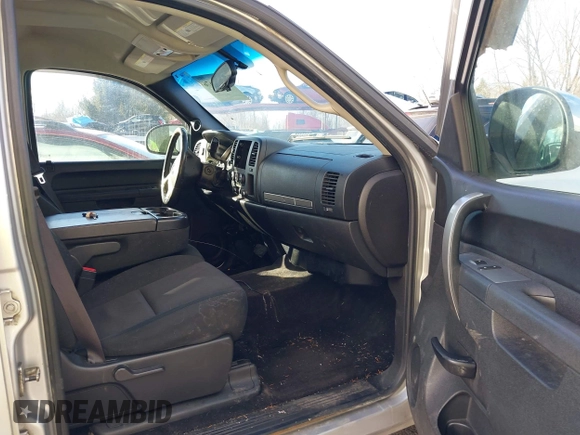 2011 Chevrolet Silverado 1500 LT with VIN 3GCPKSE37BG348836, listed as a IAAI auction lot 41452676 with 213,795 mi miles and . Bid and sale history available at DreamBid. Image 5.