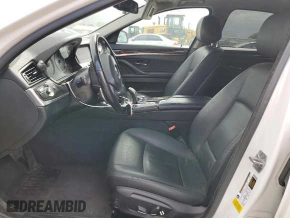 2016 BMW 5 Series 528i with VIN WBA5A5C57GG352367, listed as a Copart auction lot 54202325 with 90,284 mi miles and Salvage title. Bid and sale history available at DreamBid. Image 7.