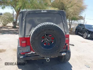 2000 Jeep Wrangler Sport with VIN 1J4FA49S0YP731544, listed as a IAAI auction lot 42570831 with Not provided miles and . Bid and sale history available at DreamBid. Image 17.
