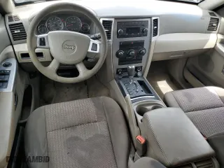 2009 Jeep Grand Cherokee Laredo with VIN 1J8GS48KX9C527120, listed as a Copart auction lot 50531925 with 165,085 mi miles and Clean Title. Bid and sale history available at carsss.com. Image 8.
