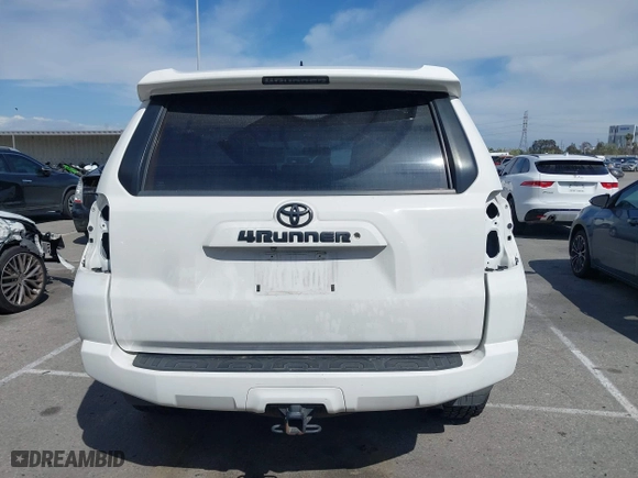 2017 Toyota 4Runner SR5 with VIN JTEZU5JR8H5159445, listed as a IAAI auction lot 41936282 with 88,262 mi miles. Bid and sale history available at carsss.com. Image 16.