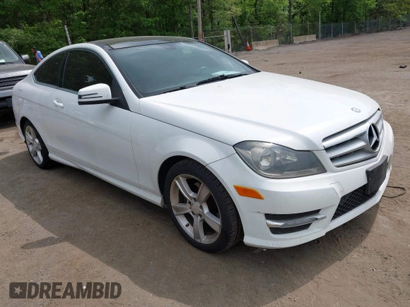 2013 Mercedes-Benz C 250 with VIN WDDGJ4HB5DF995845, listed as a IAAI auction lot 42226040 with 195,054 mi miles and . Bid and sale history available at DreamBid. Image 1.