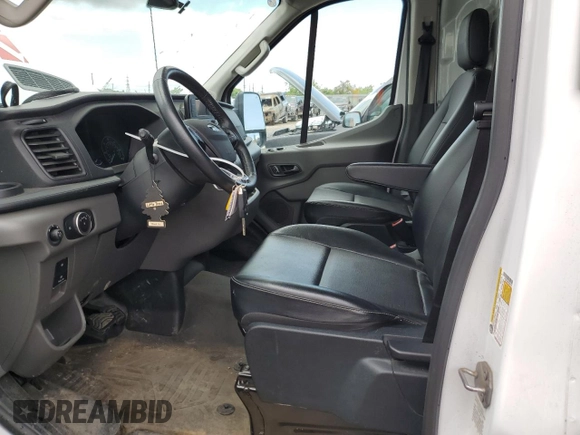 2023 Ford Transit Cargo with VIN 1FTBR1C86PKA45707, listed as a Copart auction lot 55052145 with 15,132 mi miles and Salvage title. Bid and sale history available at DreamBid. Image 7.