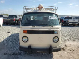 1994 Volkswagen EuroVan с VIN 9BWZZZ23ZPP027489, выставлен на аукционе Copart как лот 45354835 с пробегом 32 453 миль миль и Чистый • Clean title. История ставок и продаж доступна на DreamBid. Изображение 5.
