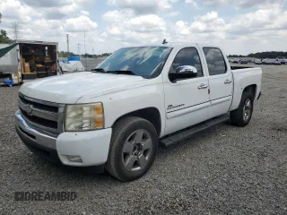 2011 Chevrolet Silverado 1500 LT with VIN 3GCPCSE03BG192457, listed as a Copart auction lot 56417275 with 147,318 mi miles and Salvage Title. Bid and sale history available at DreamBid. Image 1.