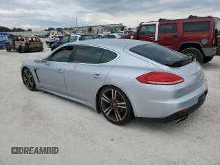 2014 Porsche Panamera 4S Executive with VIN WP0BB2A75EL062252, listed as a Copart auction lot 77269564 with 83,124 mi miles and Salvage Title. Bid and sale history available at DreamBid. Image 2.