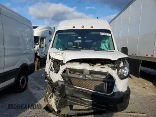 2023 Ford Transit Passenger XL with VIN 1FBVU4X89PKB82684, listed as a Copart auction lot 81326614 with 35,649 mi miles and Salvage title. Bid and sale history available at DreamBid. Image 5.