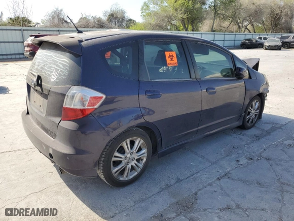 2009 Honda Fit Sport w/Navi with VIN JHMGE88649S011431, listed as a Copart auction lot 50240795 with 0 mi miles and Salvage Title. Bid and sale history available at carsss.com. Image 3.