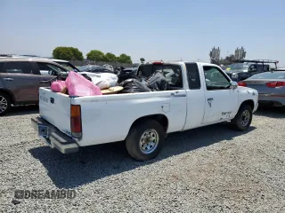 1995 Nissan Frontier XE с VIN 1N6HD16S9SC460861, выставлен на аукционе Copart как лот 59061935 с пробегом 176 214 миль миль и Чистый • Clean title. История ставок и продаж доступна на DreamBid. Изображение 3.
