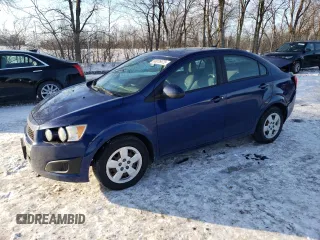2014 Chevrolet Sonic LS z VIN 1G1JA5SH2E4118741, wystawiony jako Copart lot #88026675 z przebiegiem 75 139 mil mil oraz Szkoda całkowita • Salvage title. Historia ofert i sprzedaży dostępna na DreamBid. Obrazek 1.