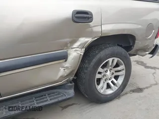 2003 Chevrolet Tahoe LS с VIN 1GNEC13VX3R280897, выставлен на аукционе IAAI как лот 42160188 с пробегом 208 742 миль миль и . История ставок и продаж доступна на DreamBid. Изображение 6.