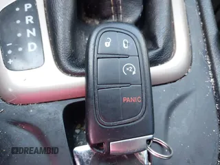 2015 Jeep Cherokee Limited with VIN 1C4PJLDS0FW505714, listed as a IAAI auction lot 42051526 with 82,804 mi miles and . Bid and sale history available at DreamBid. Image 11.