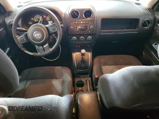 2016 Jeep Patriot Sport SE z VIN 1C4NJPBA4GD527530, wystawiony jako Copart lot #55836515 z przebiegiem 133 049 mil mil oraz Czysty tytuł • Clean title. Historia ofert i sprzedaży dostępna na DreamBid. Obrazek 8.