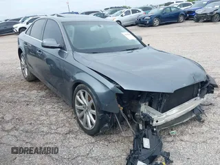 2013 Audi A4 Premium Plus z VIN WAUFFAFLXDN044318, wystawiony jako IAAI lot #42363847 z przebiegiem 82 696 mil mil oraz . Historia ofert i sprzedaży dostępna na DreamBid. Obrazek 1.