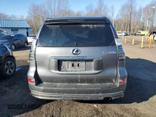 2023 Lexus GX 460 Premium z VIN JTJAM7BX2P5353538, wystawiony jako Copart lot #50010325 z przebiegiem 43 191 mil mil oraz Szkody całkowita. Historia ofert i sprzedaży dostępna na DreamBid. Obrazek 6.