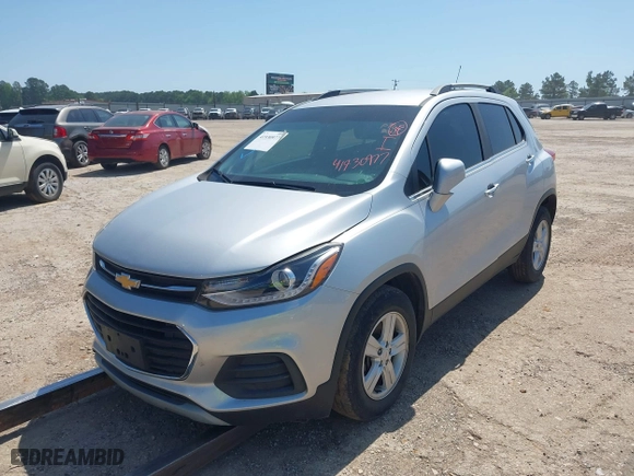 2020 Chevrolet Trax LT with VIN KL7CJLSB4LB010725, listed as a IAAI auction lot 41930977 with 65,134 mi miles. Bid and sale history available at carsss.com. Image 17.