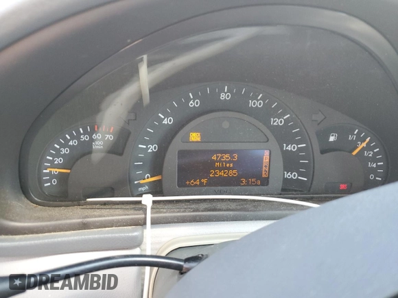 2004 Mercedes-Benz C 230 Kompressor z VIN WDBRF40J44F449334, wystawiony jako Copart lot #55531205 z przebiegiem 234 285 mil mil oraz Szkoda całkowita • Salvage title. Historia ofert i sprzedaży dostępna na DreamBid. Obrazek 9.
