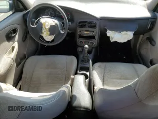 2001 Saturn SL z VIN 1G8ZF52861Z275529, wystawiony jako Copart lot #74153154 z przebiegiem 171 272 mil mil oraz Tytuł czysty. Historia ofert i sprzedaży dostępna na DreamBid. Obrazek 8.