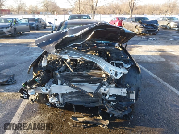 2018 Mercedes-Benz C 300 with VIN 55SWF4JB8JU251768, listed as a IAAI auction lot 41276662 with 99,045 mi miles and . Bid and sale history available at carsss.com. Image 12.