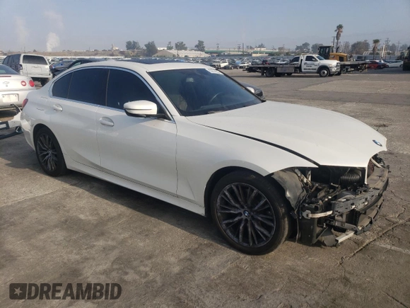 2019 BMW 3 Series 330i with VIN WBA5R1C56KFH02347, listed as a Copart auction lot 83674694 with 83,528 mi miles and Salvage Title. Bid and sale history available at carsss.com. Image 4.