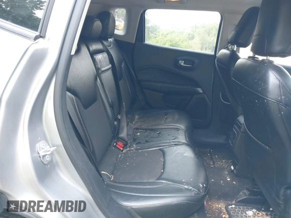 2018 Jeep Compass Latitude with VIN 3C4NJDBB8JT434339, listed as a IAAI auction lot 42404248 with 131,295 mi miles and . Bid and sale history available at DreamBid. Image 8.