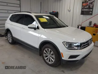 2018 Volkswagen Tiguan SEL with VIN 3VV3B7AX1JM167656, listed as a IAAI auction lot 42658377 with 74,130 mi miles and . Bid and sale history available at DreamBid. Image 1.