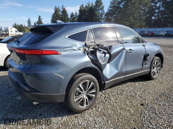 2024 Toyota Venza LE with VIN JTEAAAAH9RJ159694, listed as a Copart auction lot 69648564 with 14,184 mi miles and Salvage Title. Bid and sale history available at carsss.com. Image 3.