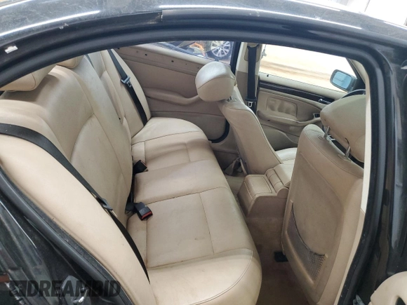2004 BMW 3 Series 325i z VIN WBAEV33444KL61908, wystawiony jako Copart lot #55217205 z przebiegiem Nie podano mil oraz Szkoda całkowita • Salvage title. Historia ofert i sprzedaży dostępna na DreamBid. Obrazek 10.
