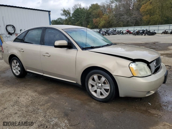 2007 Mercury Montego with VIN 1MEHM40197G610227, listed as a Copart auction lot 82175074 with 0 mi miles and Non Repairable. Bid and sale history available at carsss.com. Image 4.