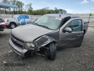2007 Chevrolet Avalanche LS z VIN 3GNEC12057G312795, wystawiony jako Copart lot #51924935 z przebiegiem 483 717 mil mil oraz Szkoda całkowita • Salvage title. Historia ofert i sprzedaży dostępna na DreamBid. Obrazek 1.